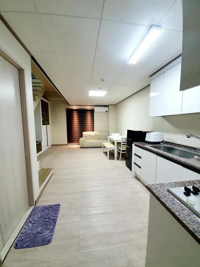 Eclat Residences Анхелес 0*,  Филиппины