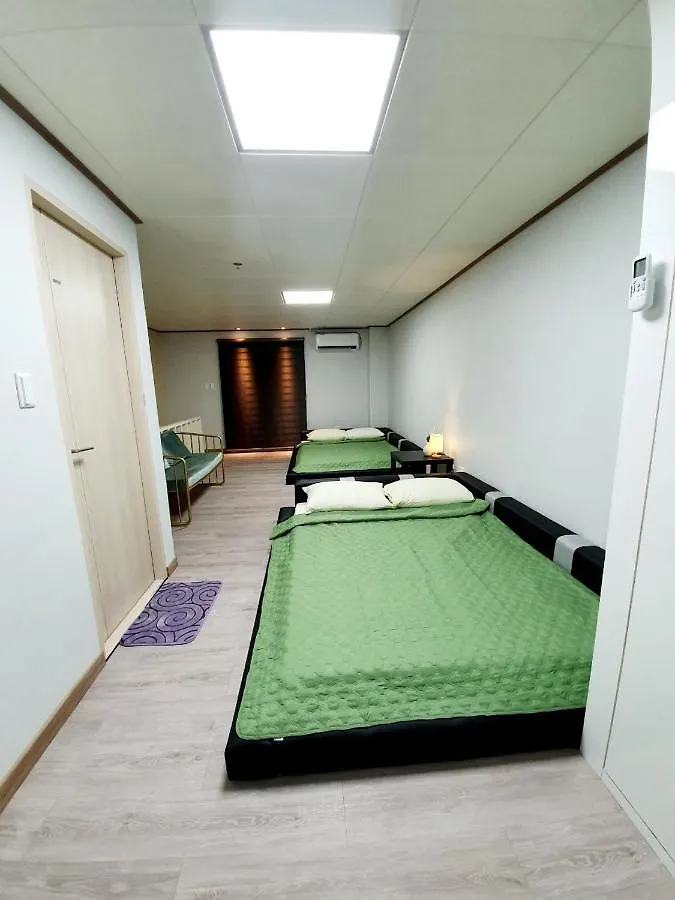 Апарт-отель Eclat Residences Анхелес